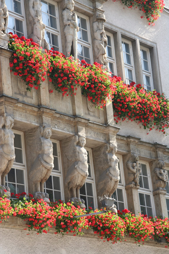 http://antihelios.de/indexhibit-photo/files/gimgs/87_7490.jpg
